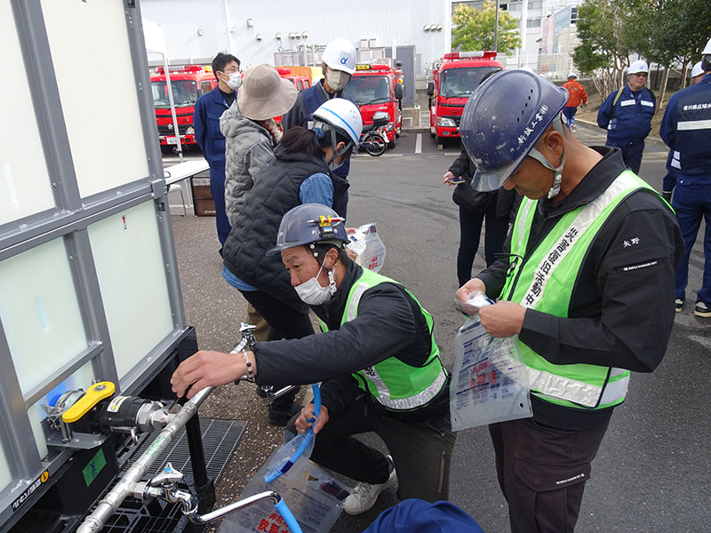 香川県広域水道企業団 危機対策訓練（琴平中学校にて）